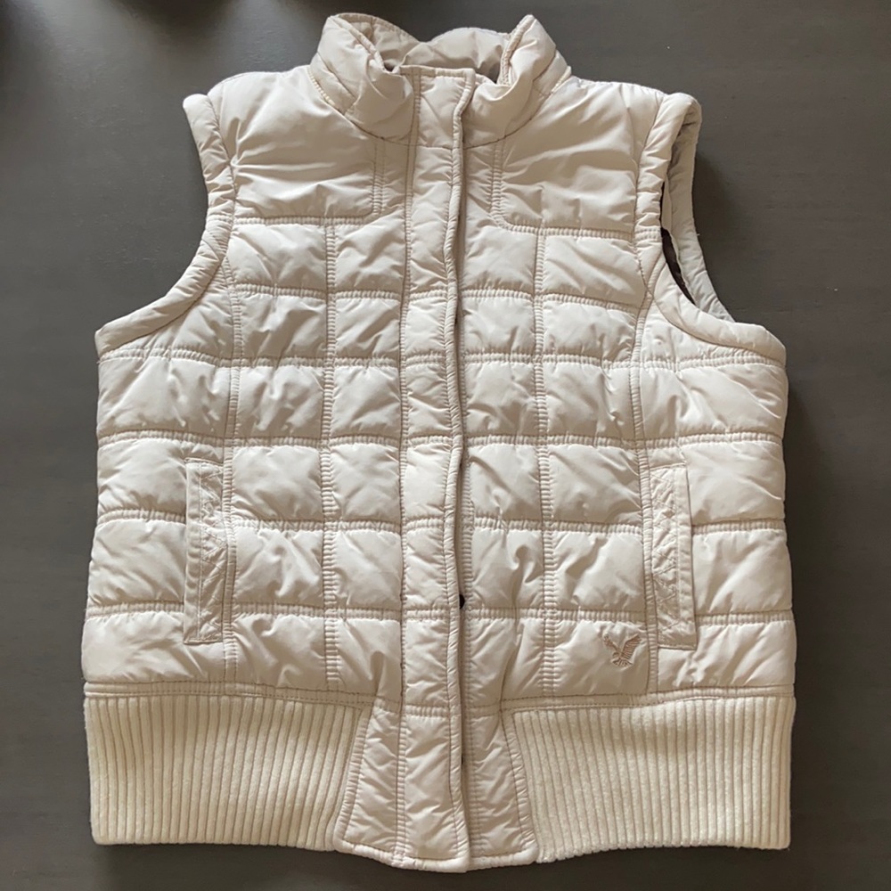 AEO Puffer Vest